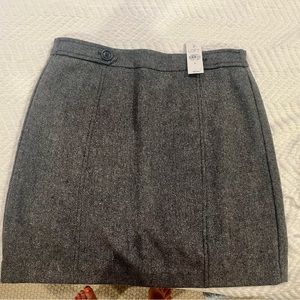 LOFT Tweed skirt. NWT